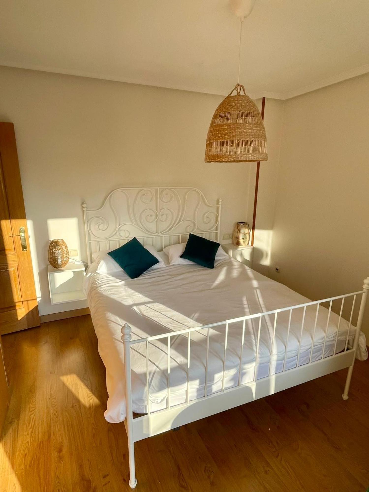 Appartamento La Santina Y Su Jardin Avilés Esterno foto
